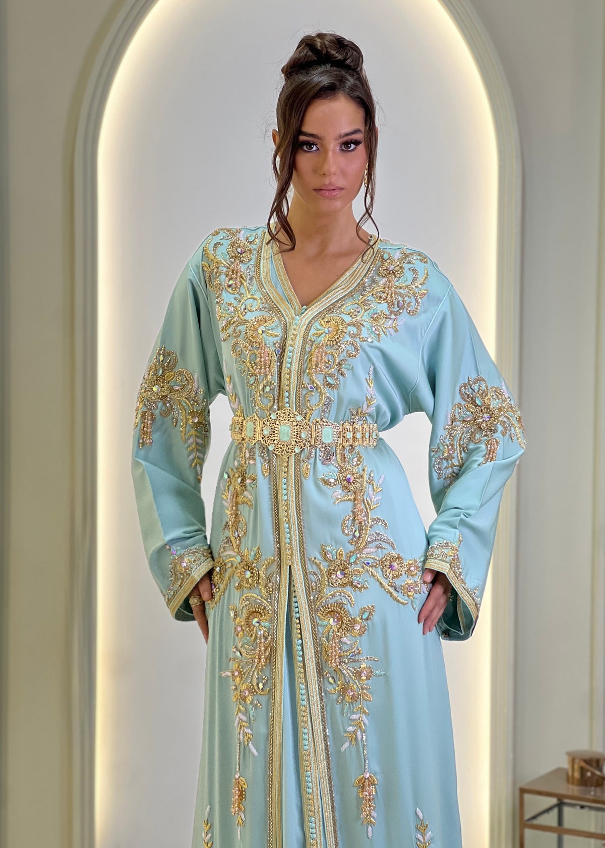 Exclusive Takchita Lilah