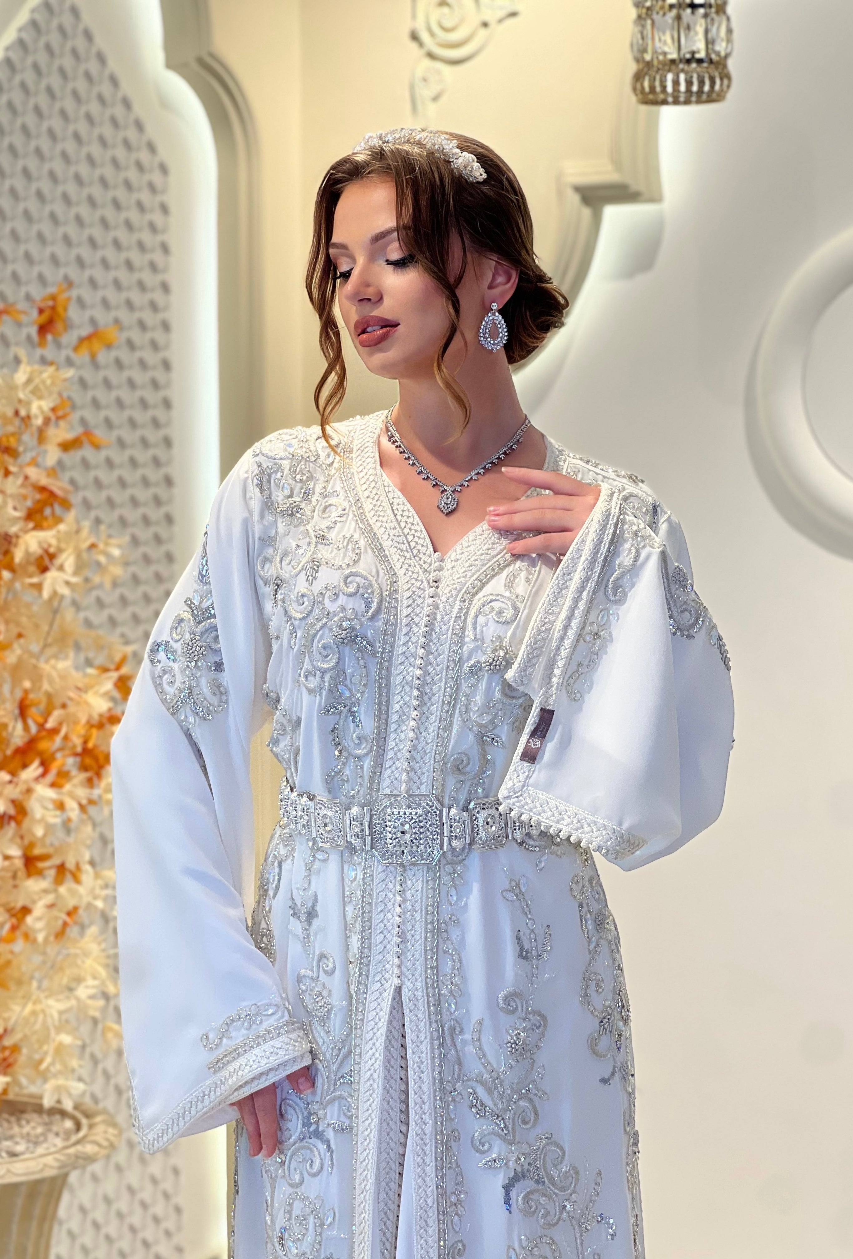 Exclusive Takchita Amira