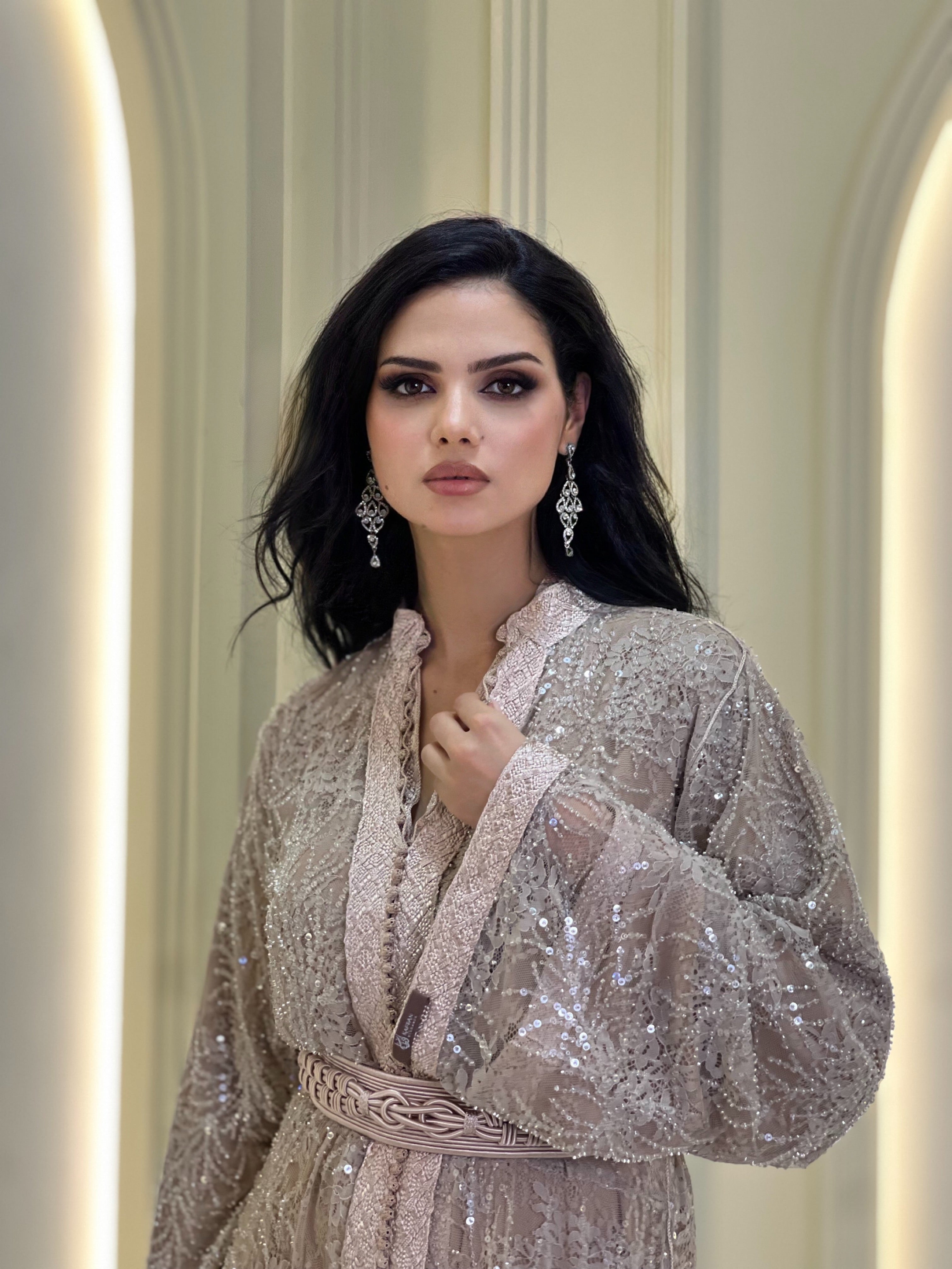 Amoura Dusty Beige