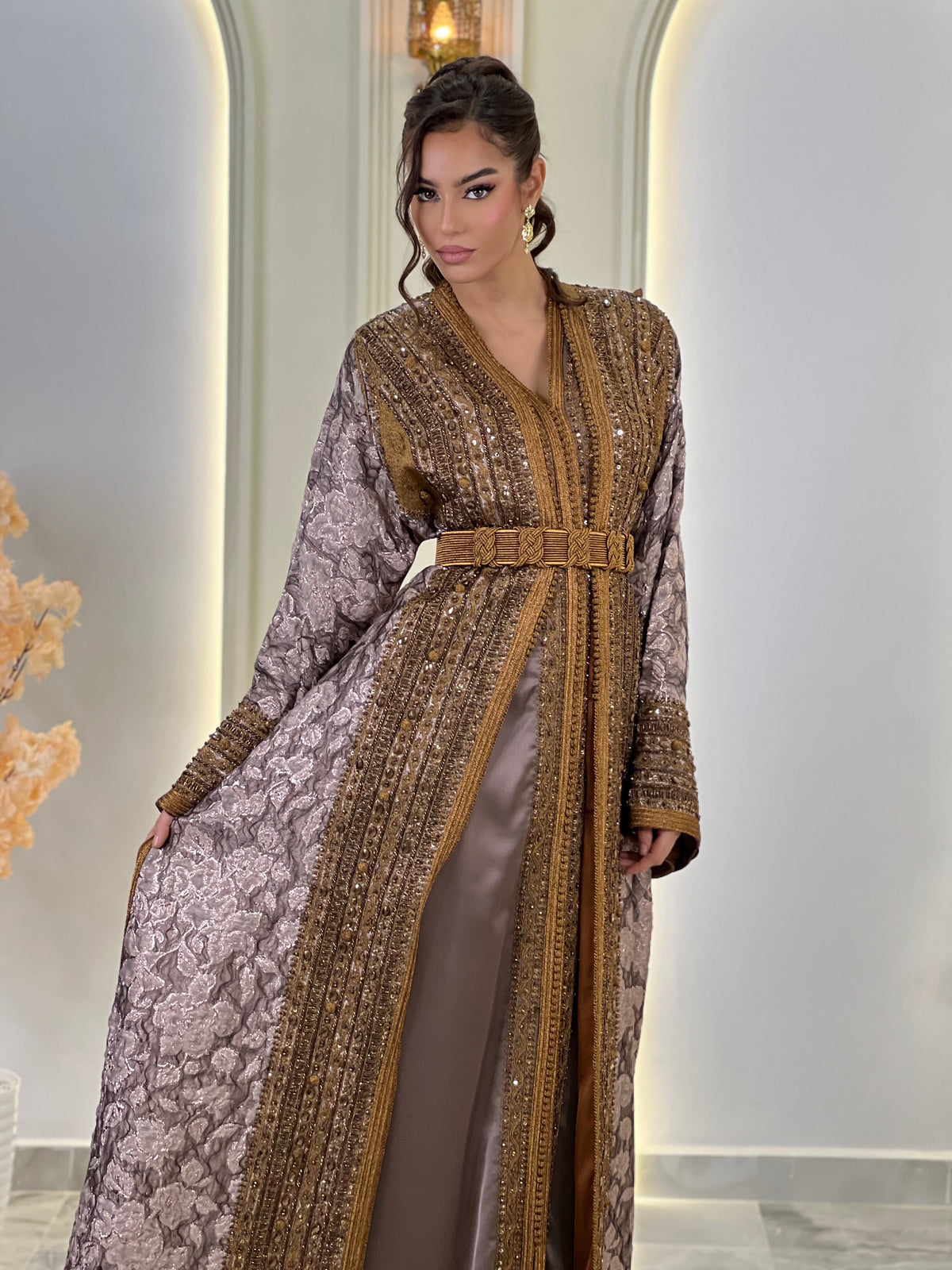 Lebsa Yelina, Moroccan lebsa in brocade – view 8 | Kaftan Elegance