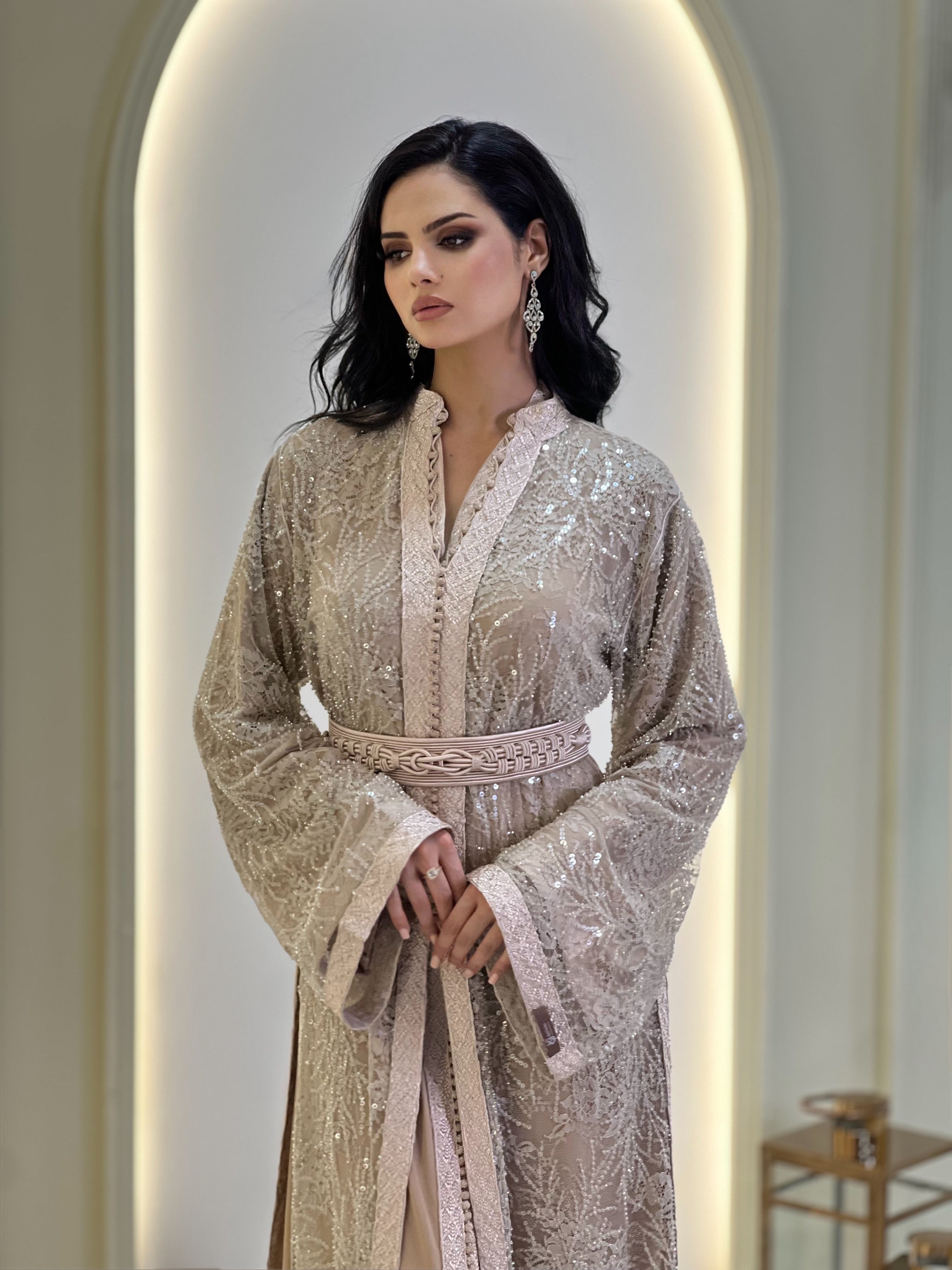 Amoura Dusty Beige