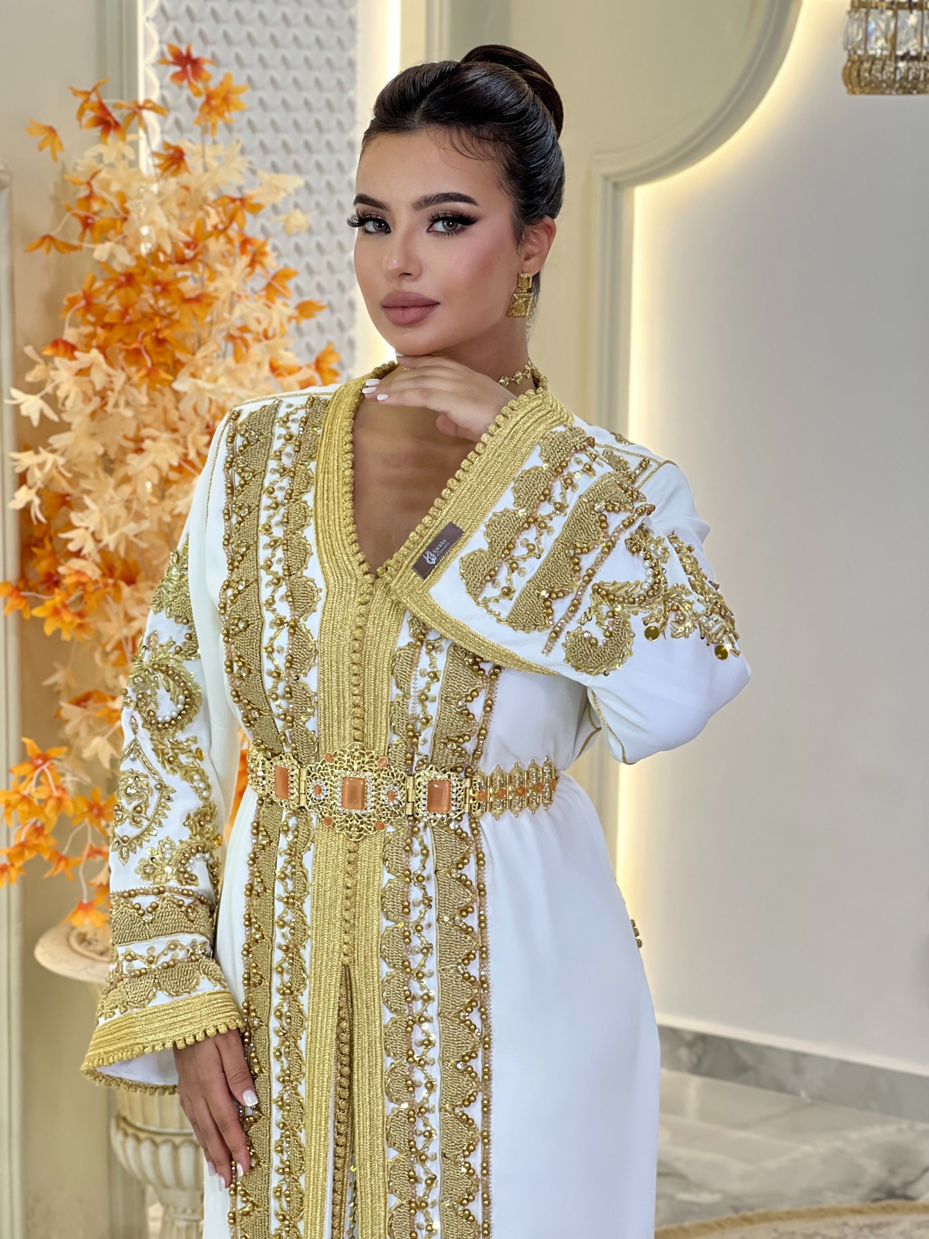 Exclusive Takchita Manal