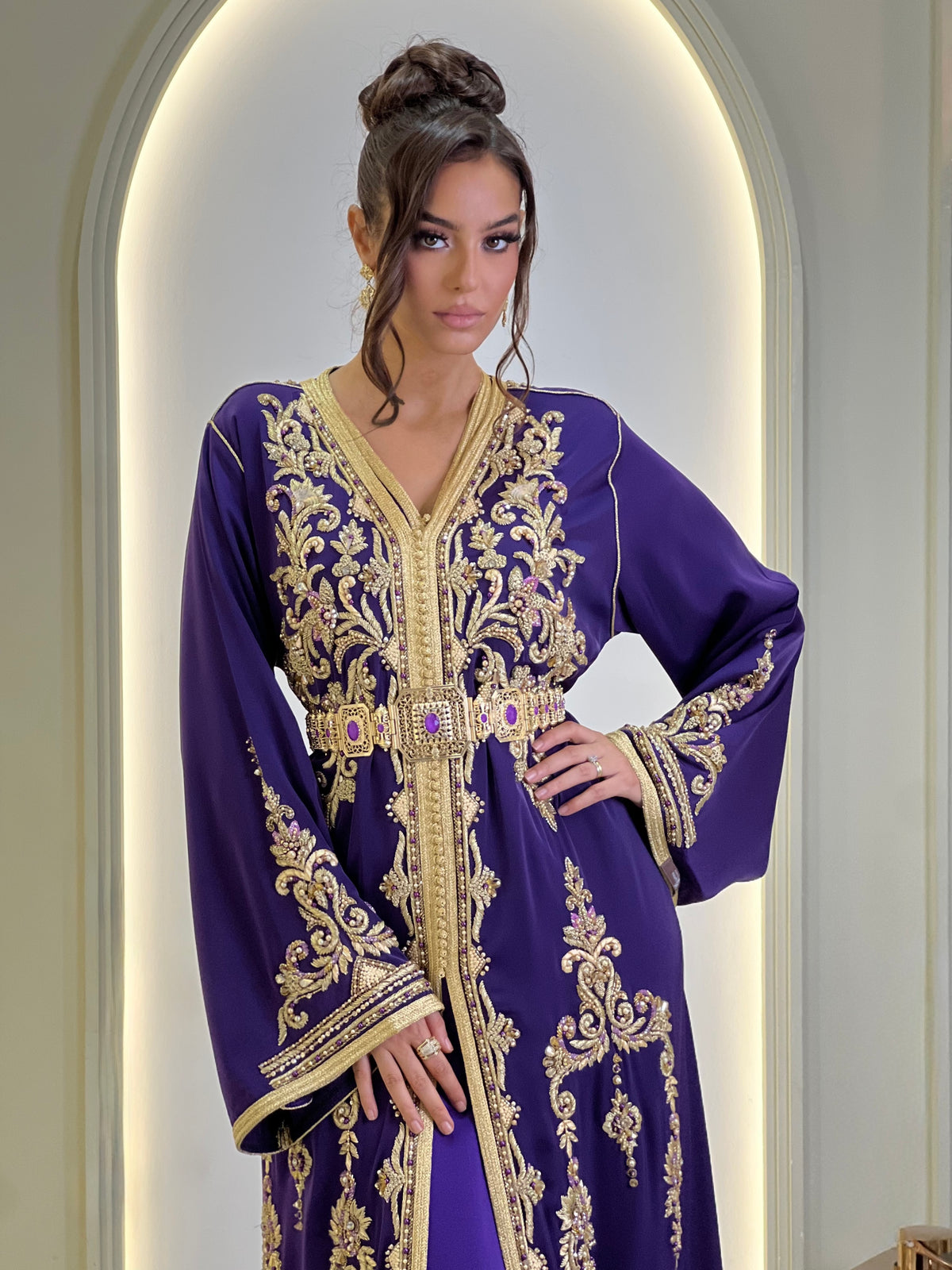 Exclusive Takchita Defna