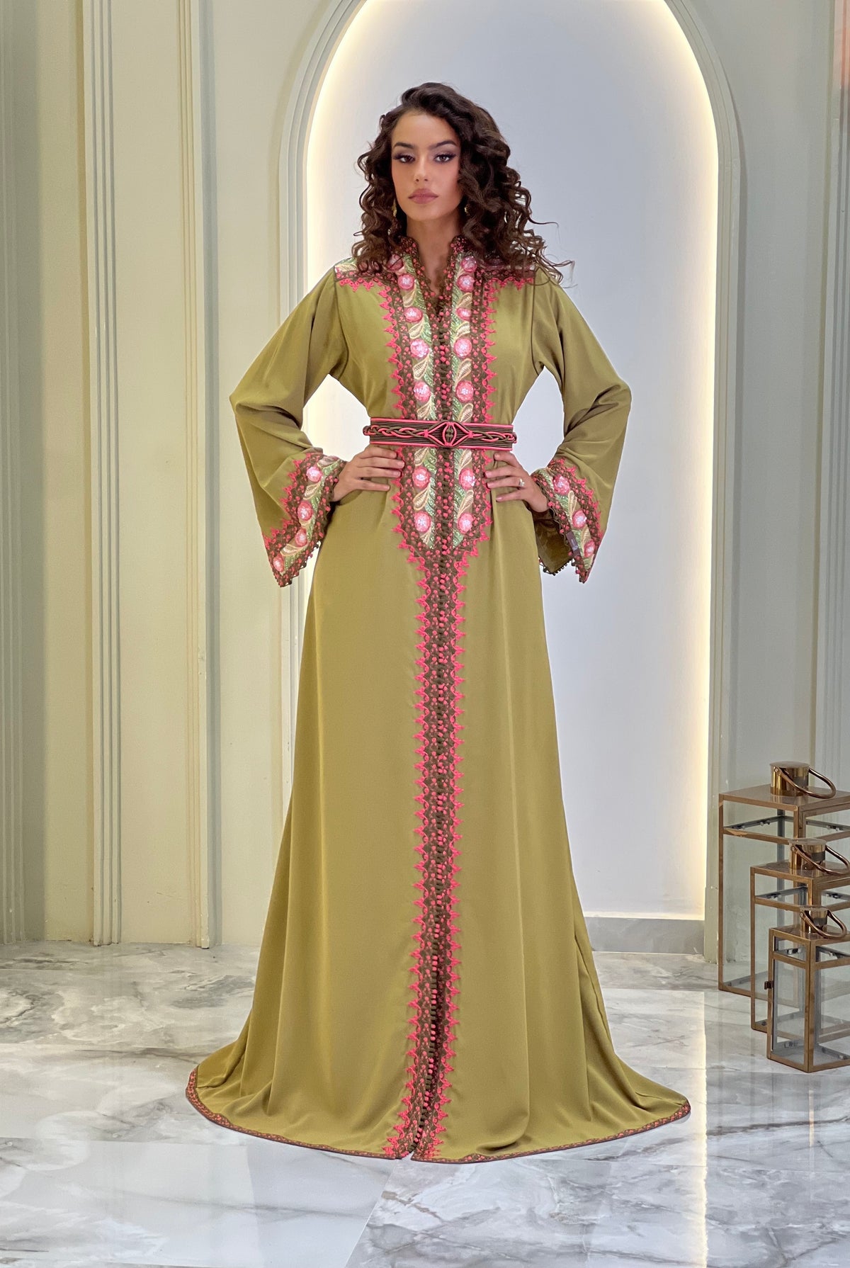 Kaftan Hazal, Moroccan kaftan in crepe – view 7 | Kaftan Elegance