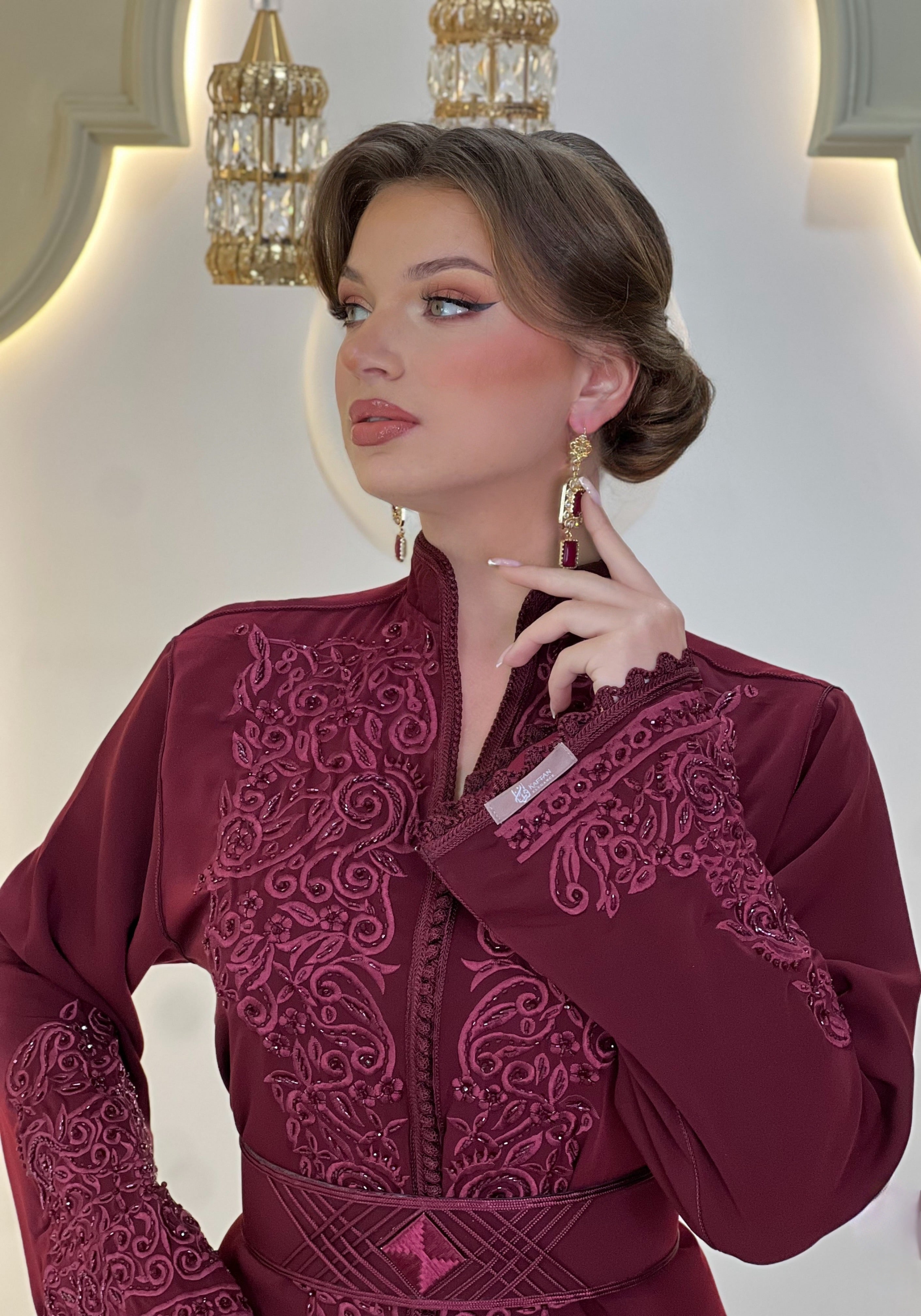 Alma Burgundy