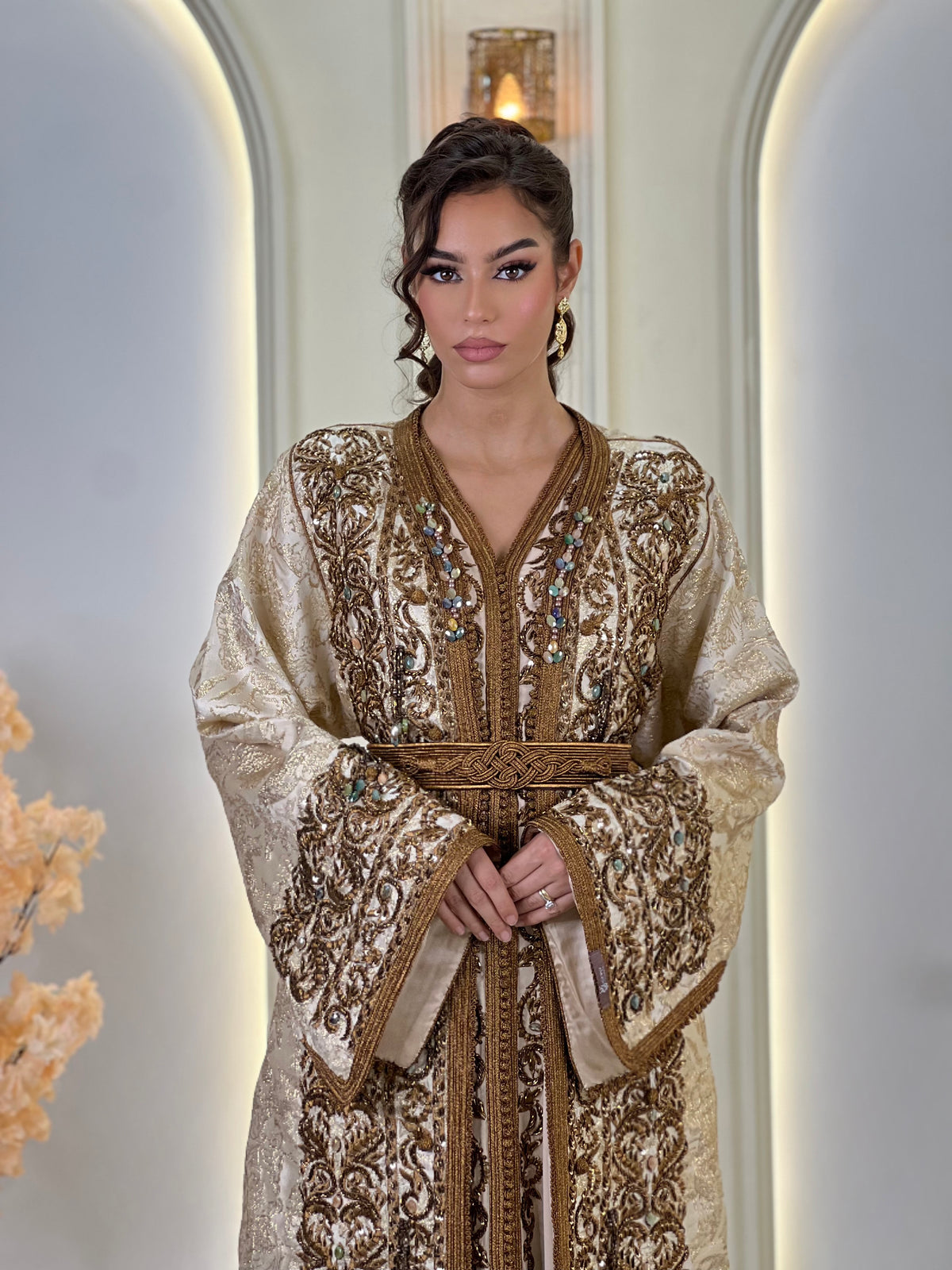 Lebsa Reine, Moroccan lebsa in brocade – view 6 | Kaftan Elegance