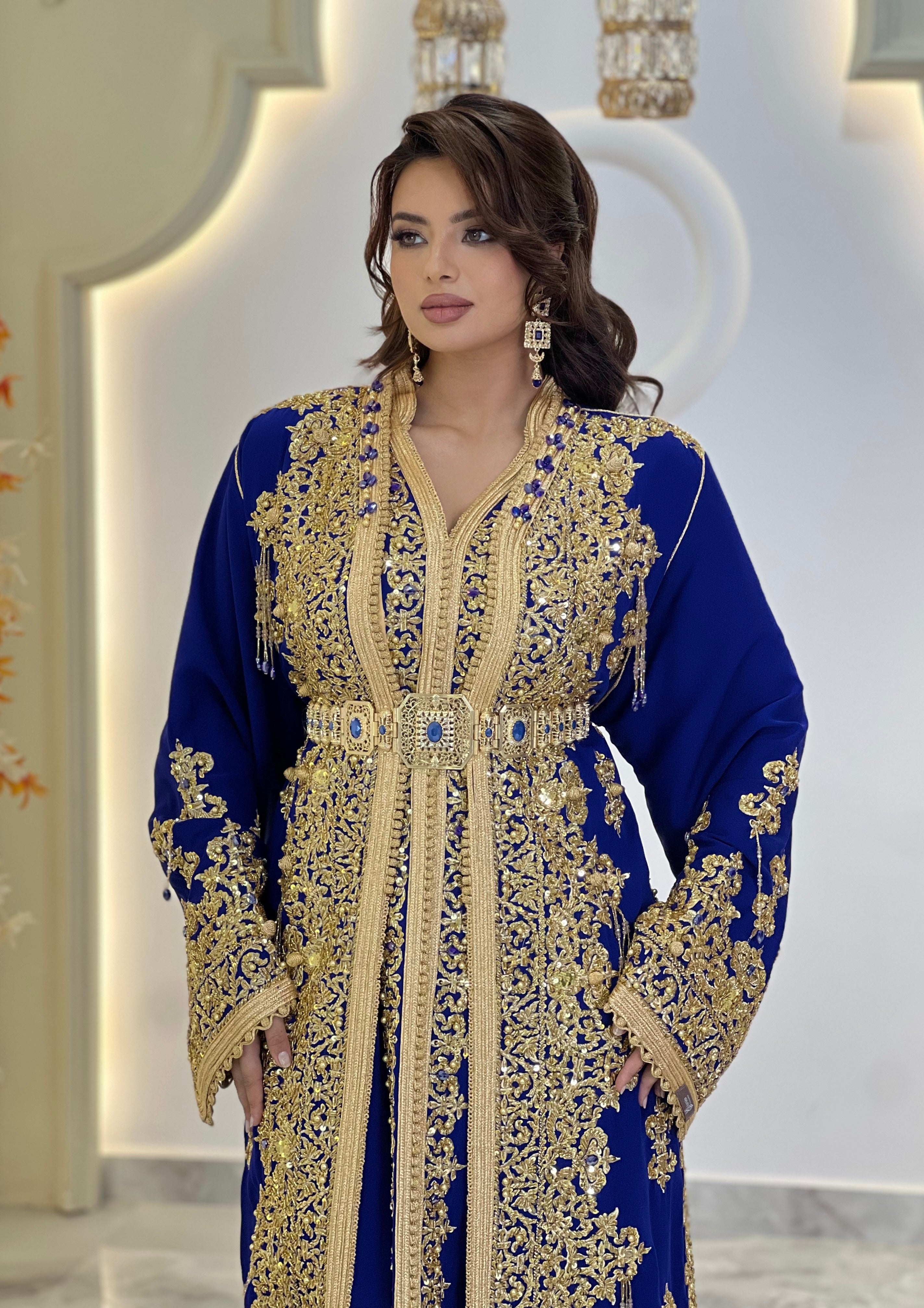 Exclusive Takchita Aya
