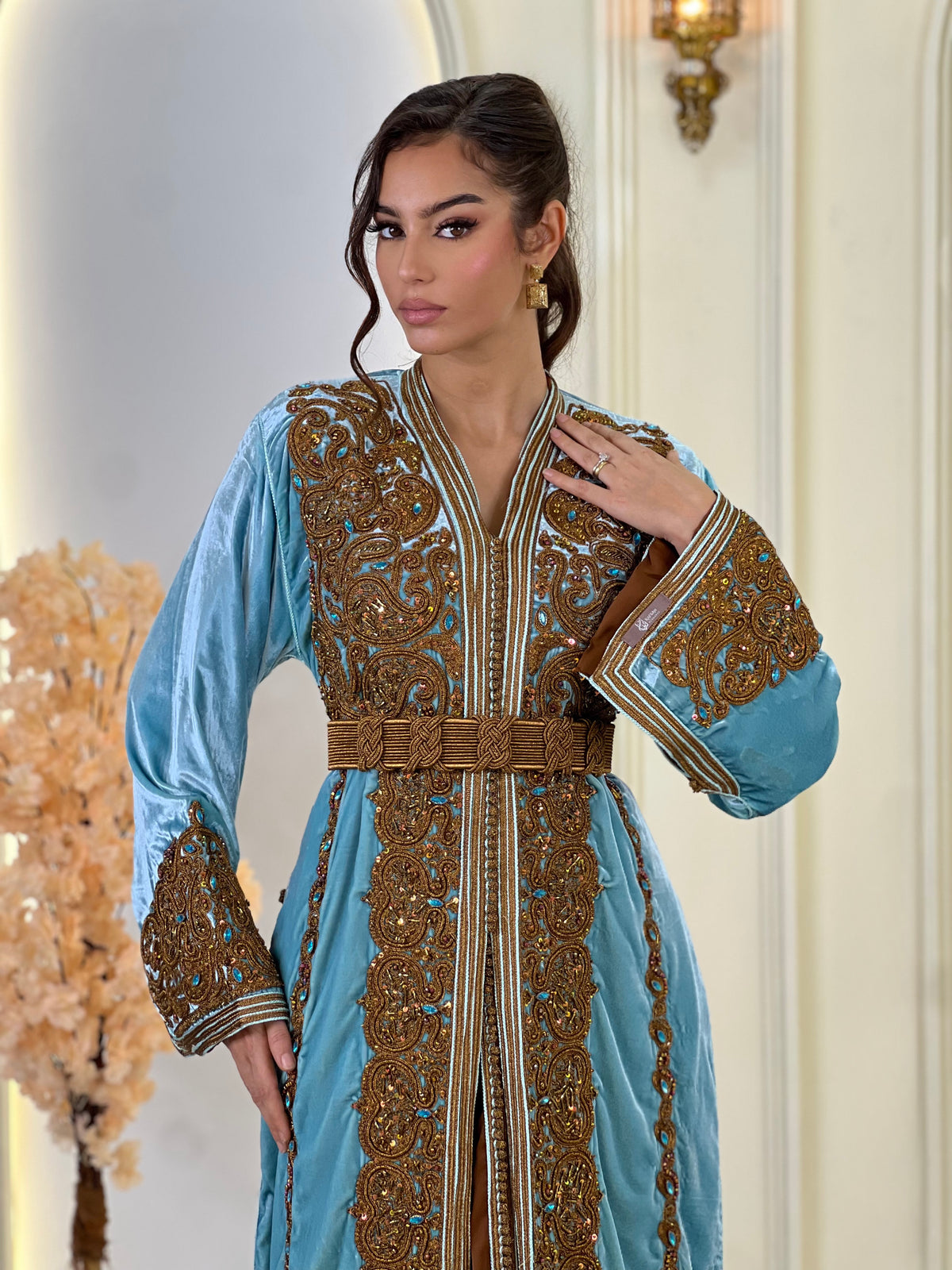 Perline Dusty Blue, blue Moroccan lebsa in velvet – view 3 | Kaftan Elegance