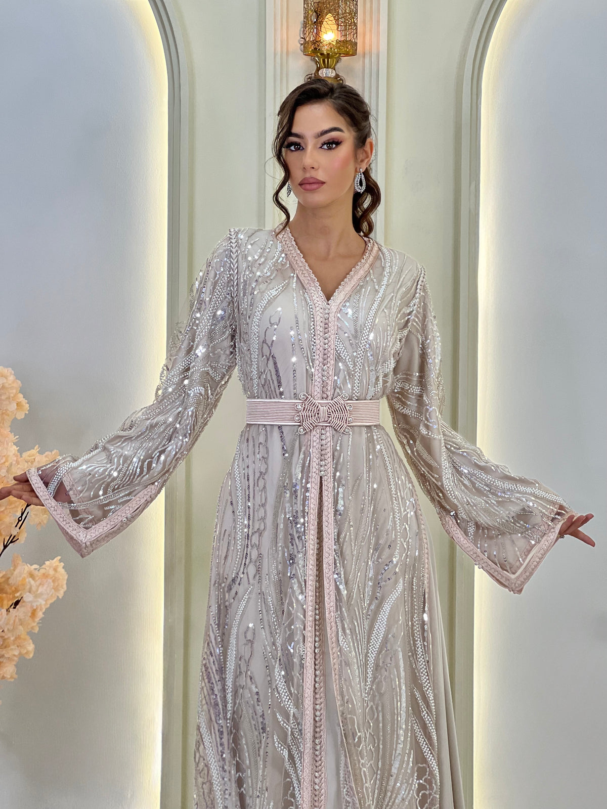 Flore Champagne, beige Moroccan lebsa in chiffon – view 7 | Kaftan Elegance