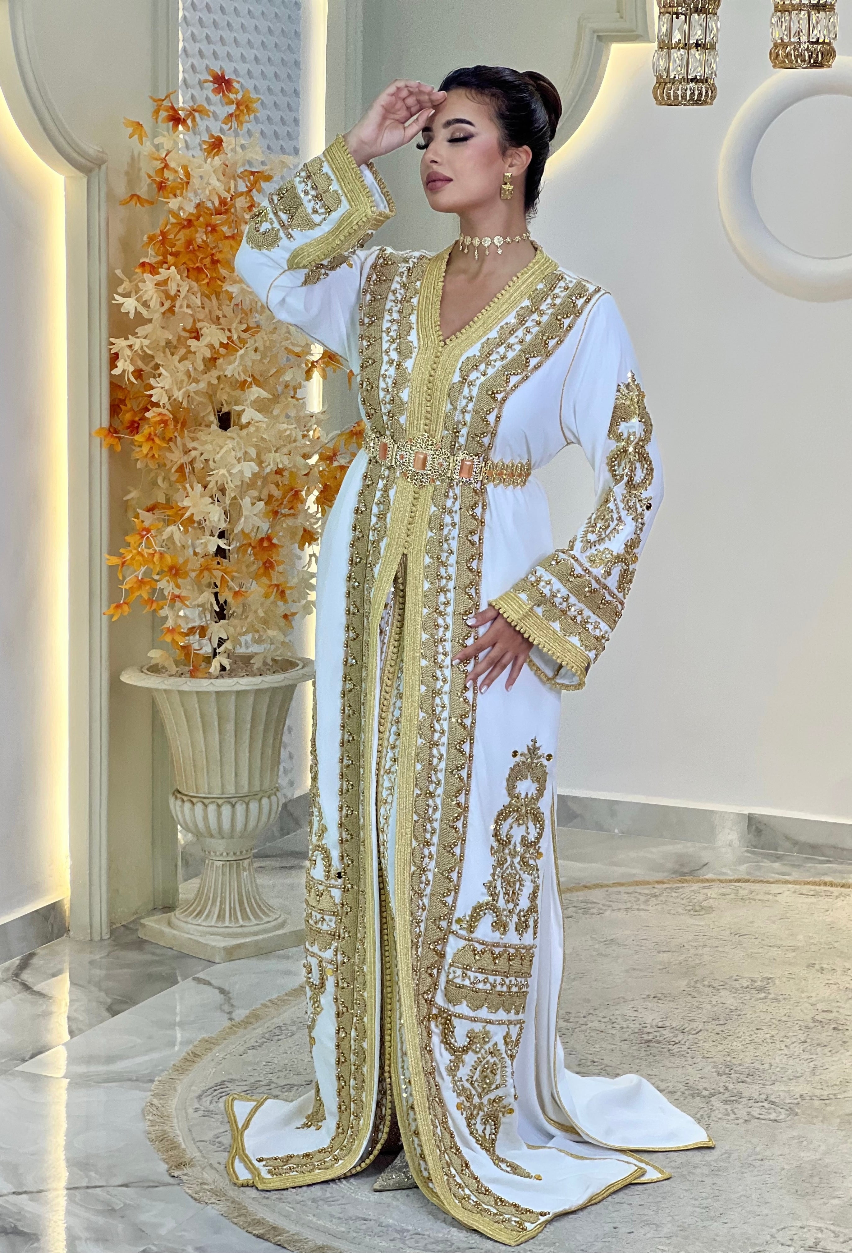 Exclusive Takchita Manal