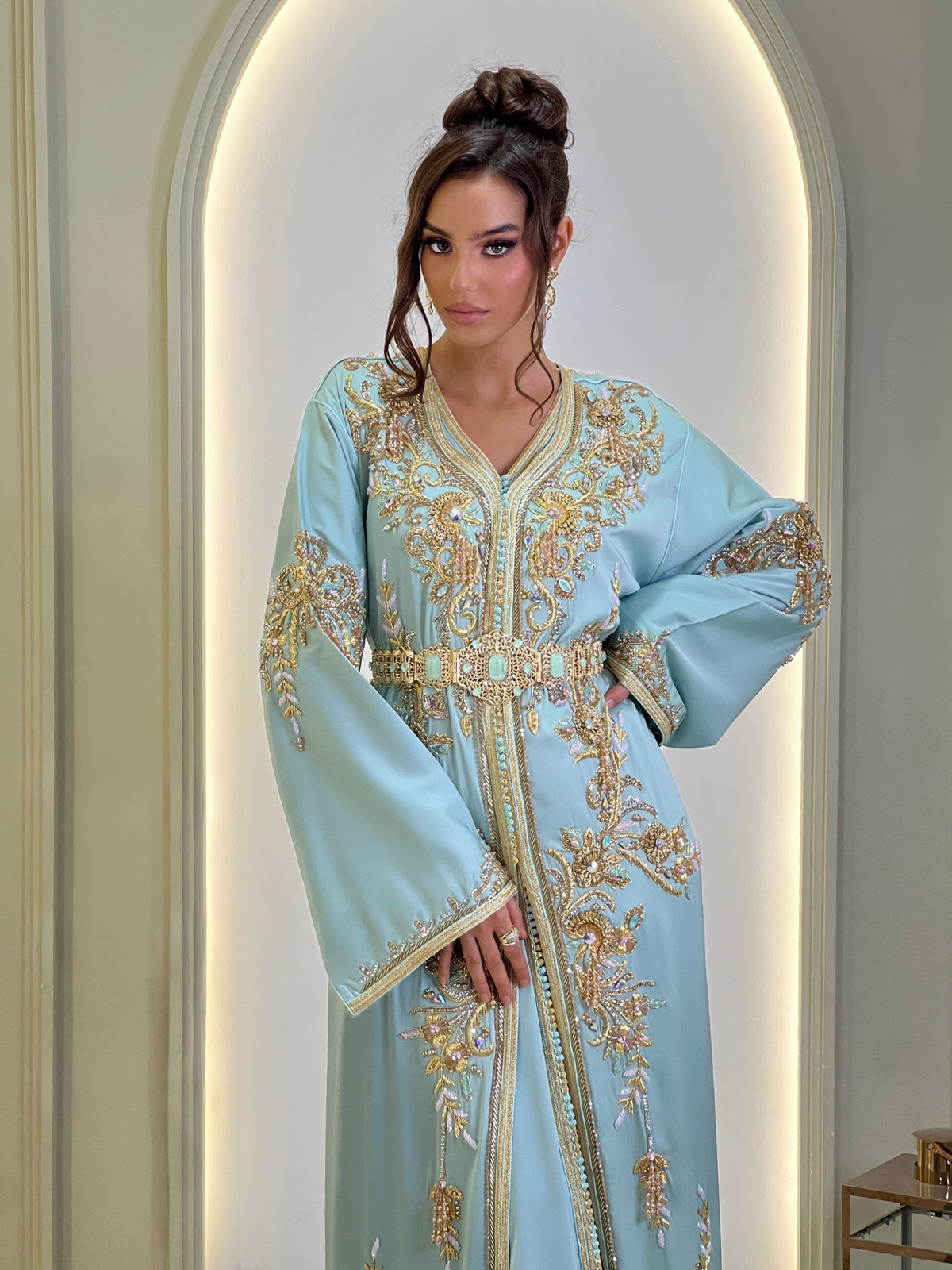 Exclusive Takchita Lilah