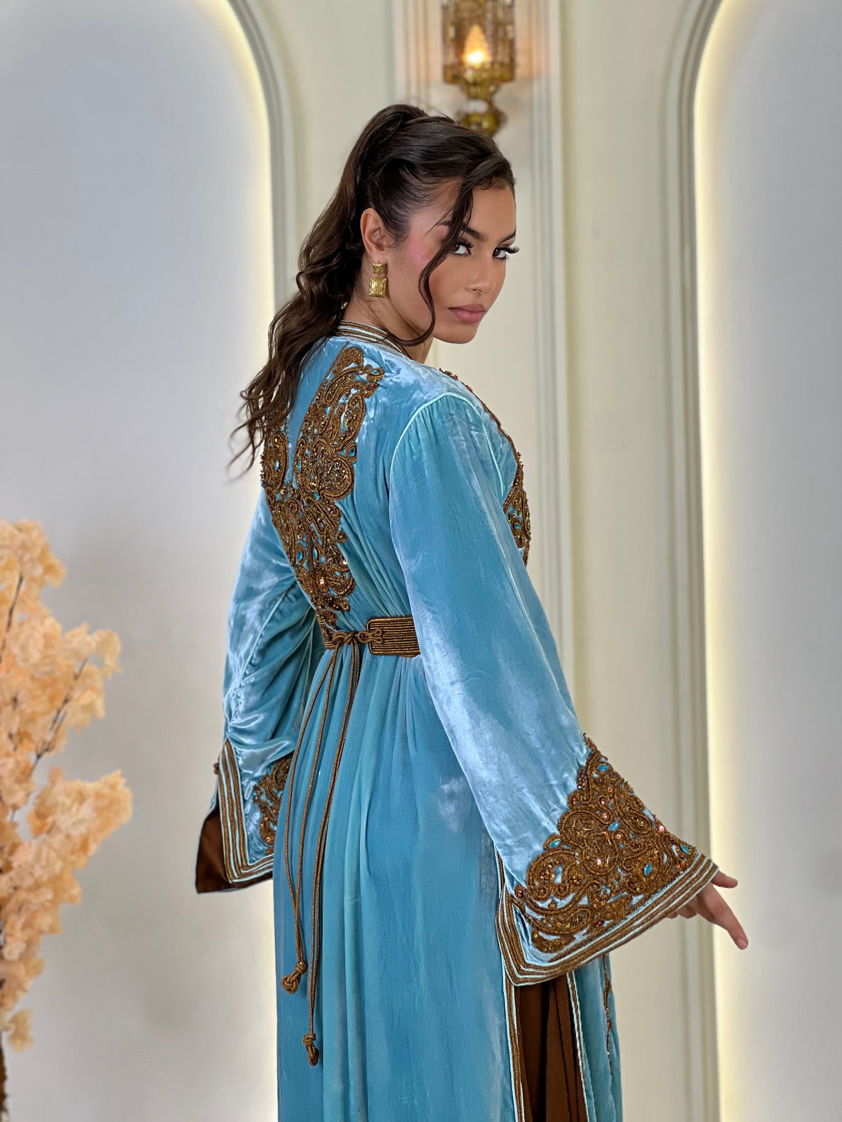 Perline Dusty Blue, blue Moroccan lebsa in velvet – view 2 | Kaftan Elegance