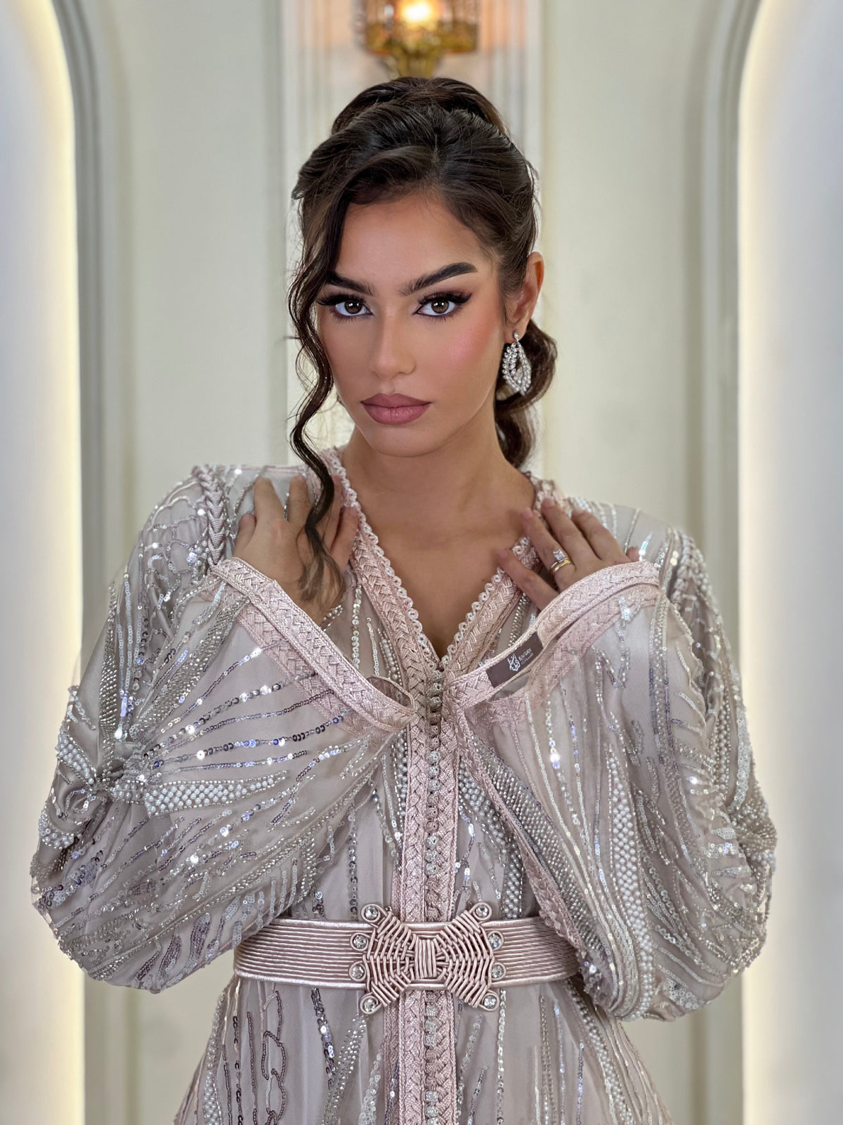 Flore Champagne, beige Moroccan lebsa in chiffon – view 2 | Kaftan Elegance
