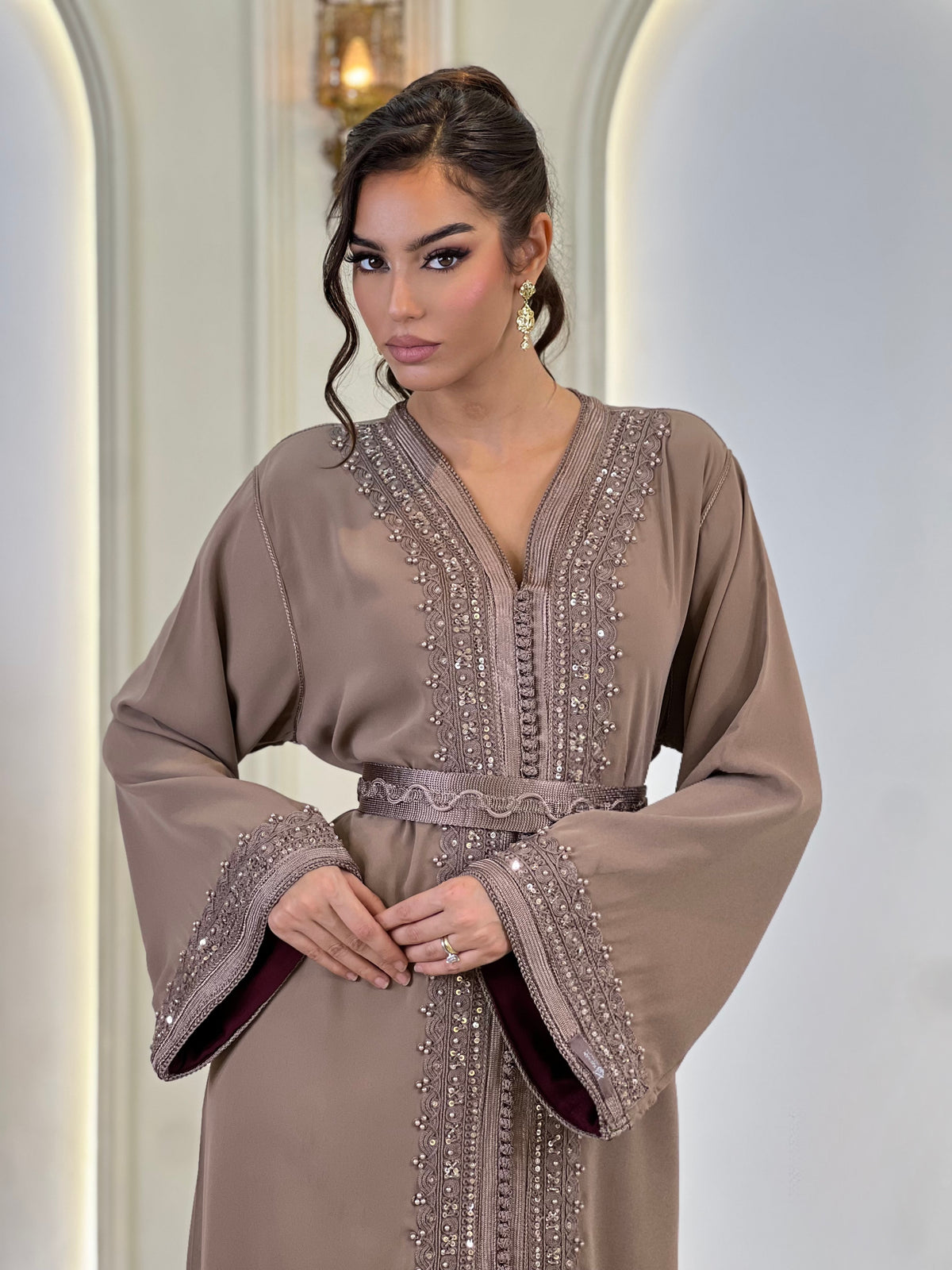 Kaftan Afnan, Moroccan kaftan in crepe – view 5 | Kaftan Elegance