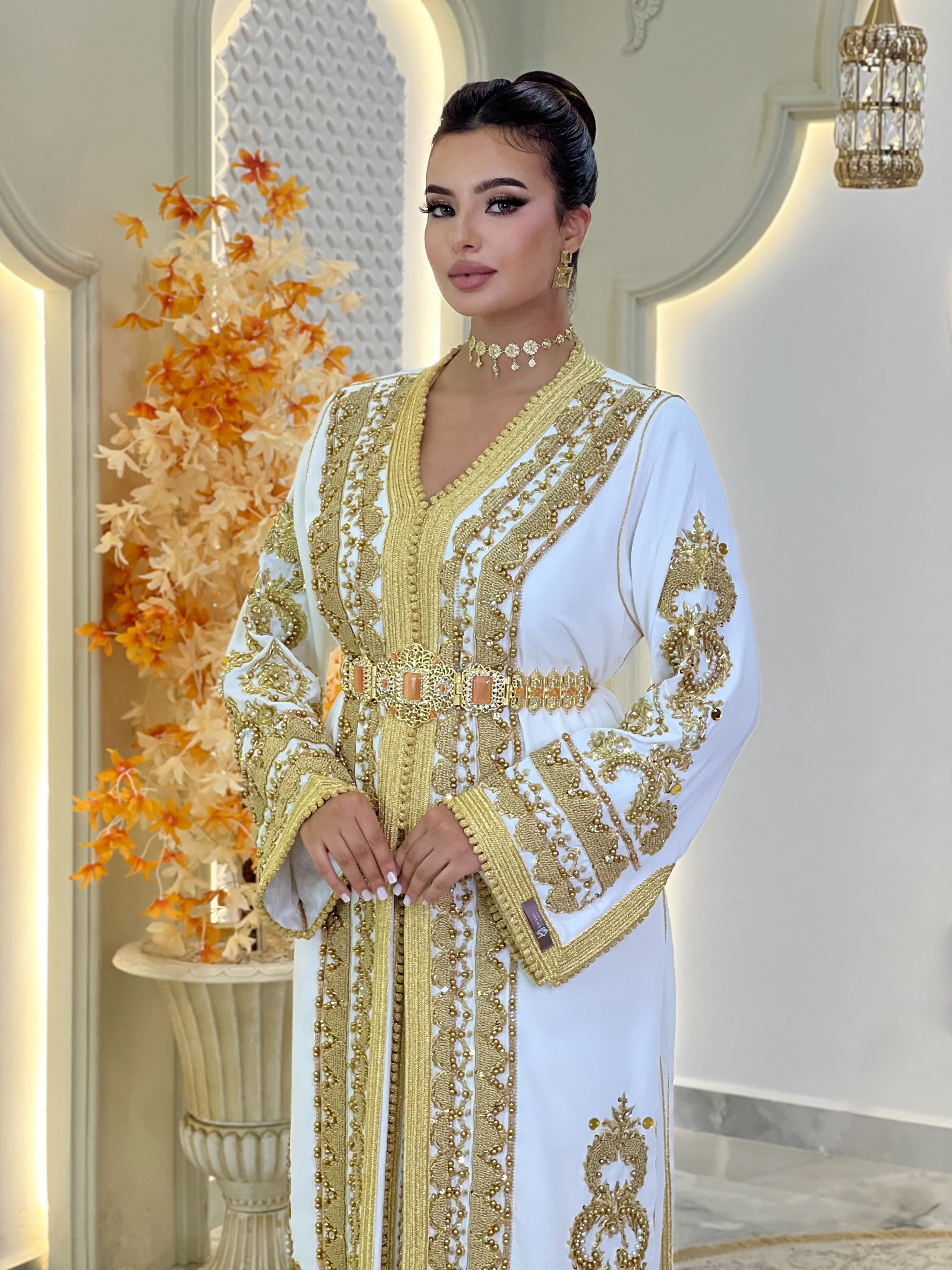 Exclusive Takchita Manal