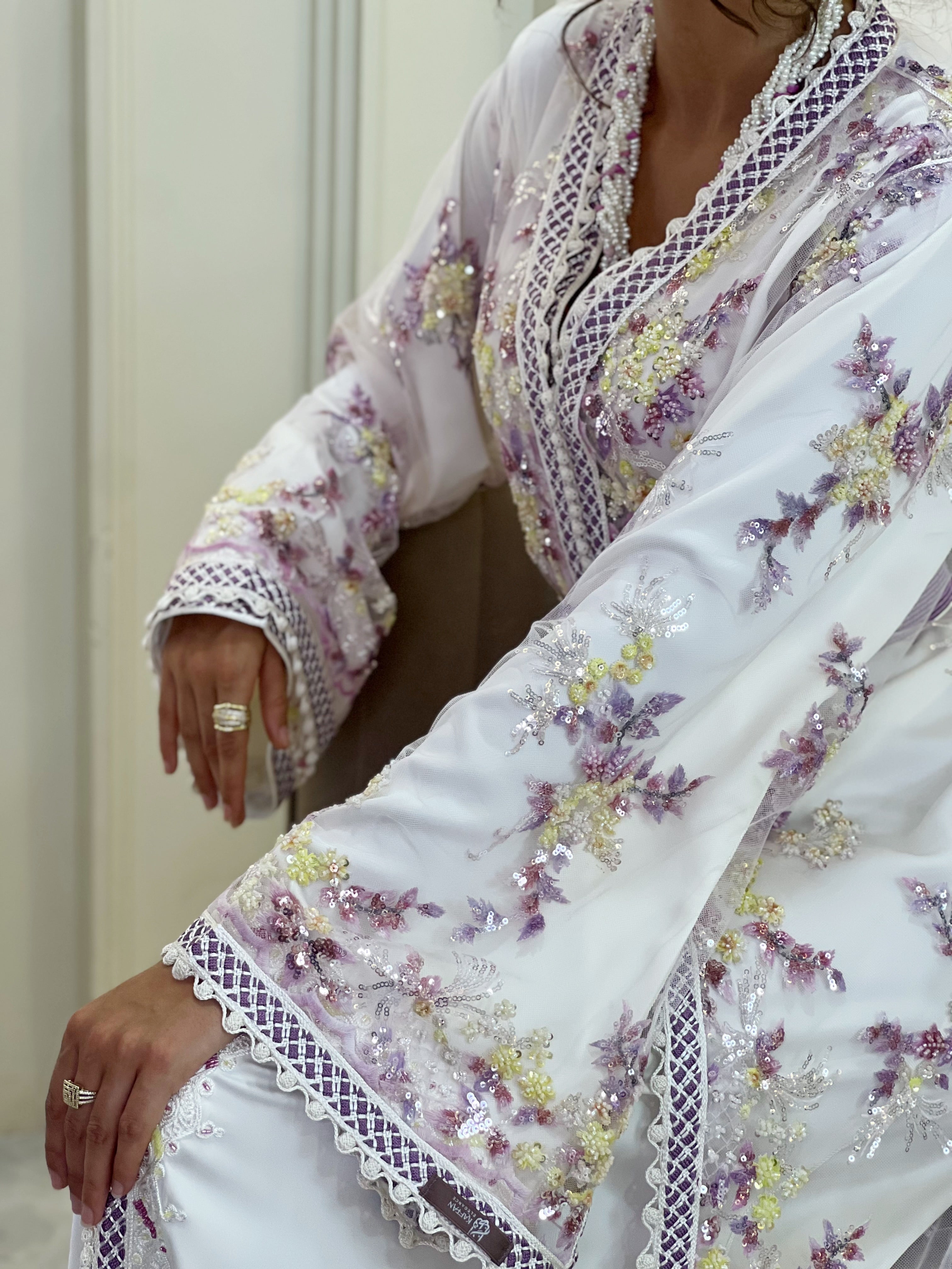 Velora White