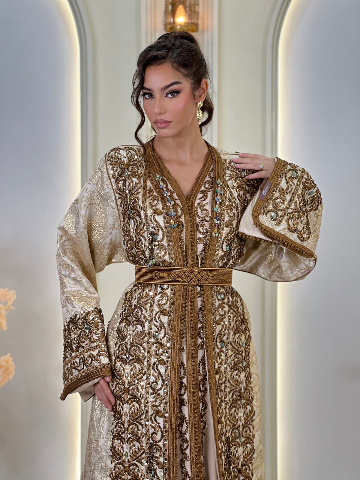 Lebsa Reine, Moroccan lebsa in brocade | Kaftan Elegance