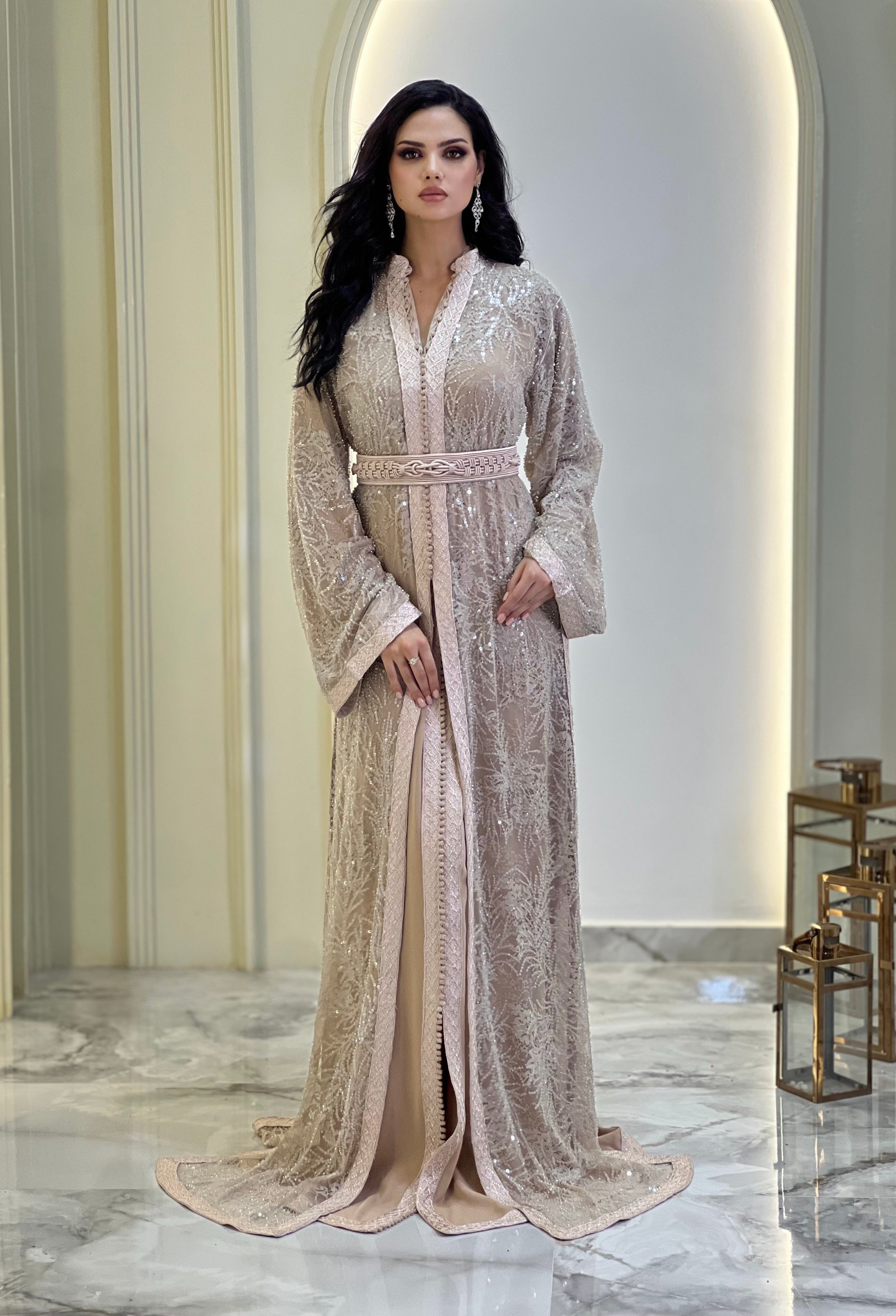 Amoura Dusty Beige