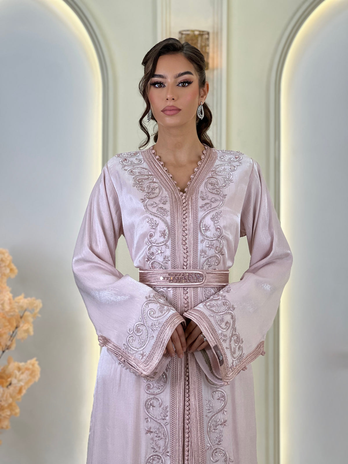 Lucia light pink, pink Moroccan lebsa in satin – view 2 | Kaftan Elegance