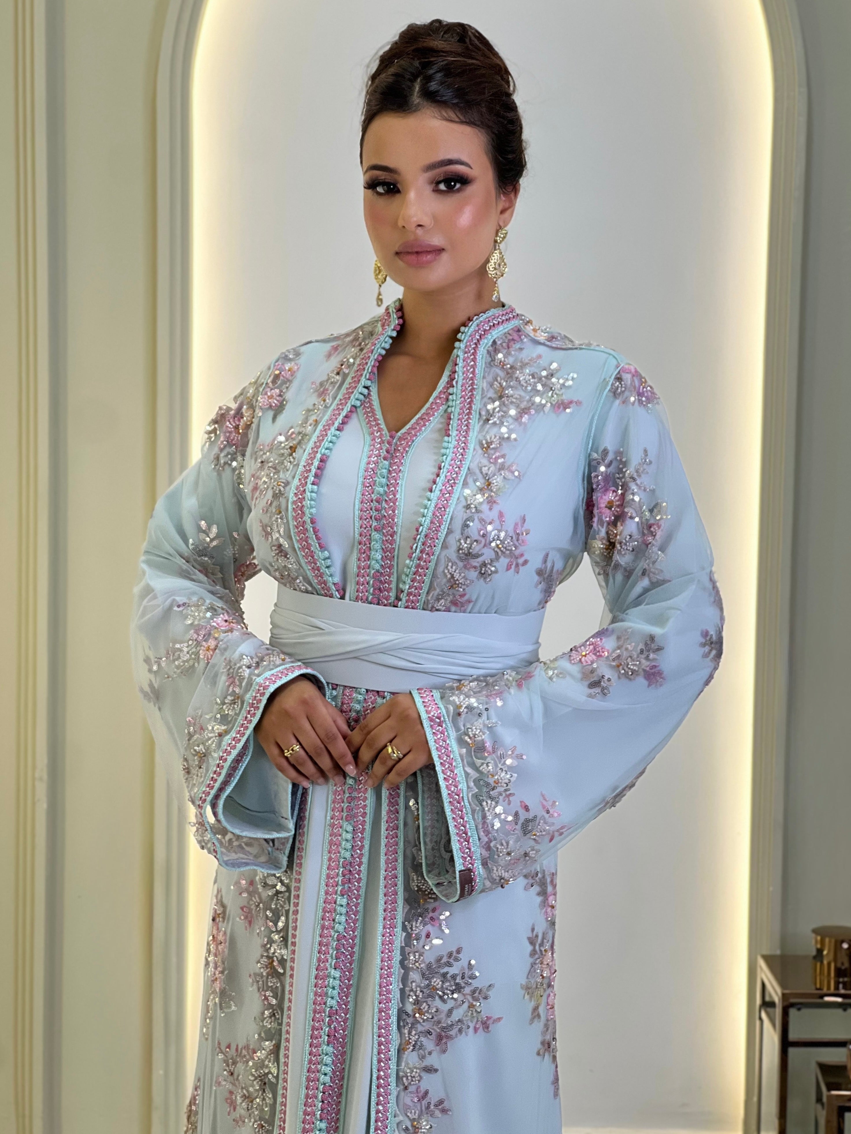 Lebsa Olivia