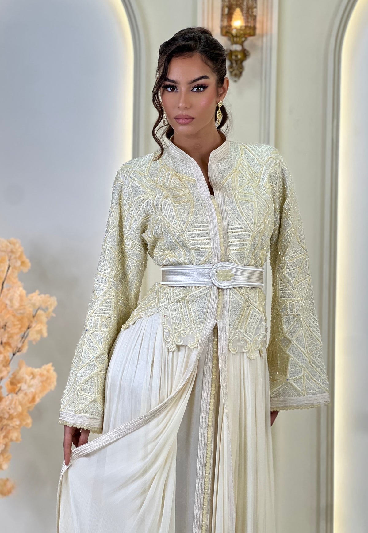 Inna Cream, Moroccan lebsa in organza | Kaftan Elegance