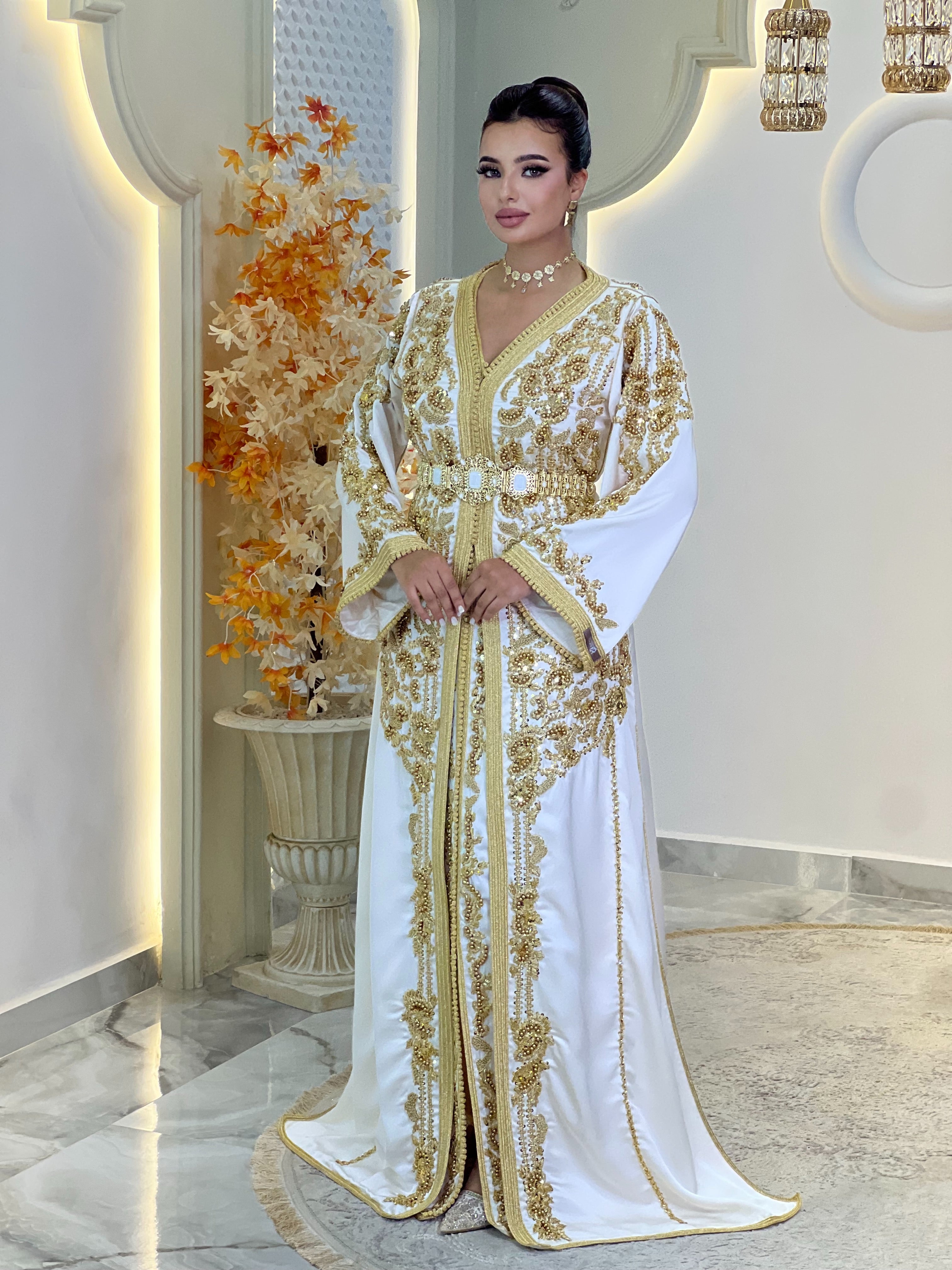 Exclusive Takchita Elvan