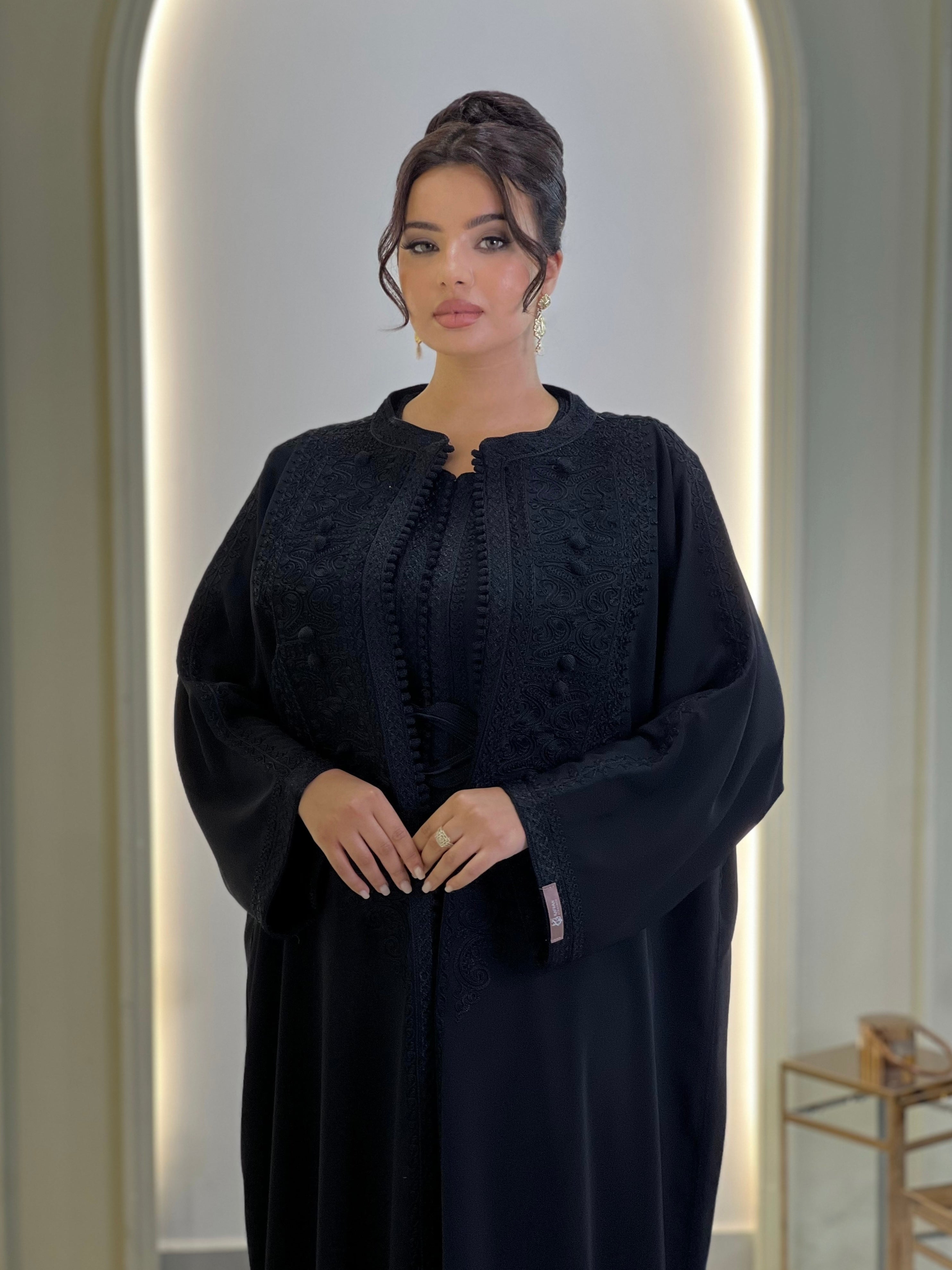 SAFIRA Black