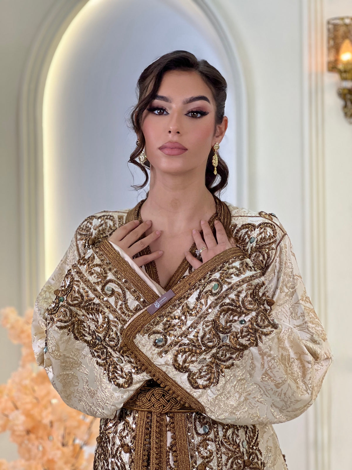 Lebsa Reine, Moroccan lebsa in brocade – view 2 | Kaftan Elegance