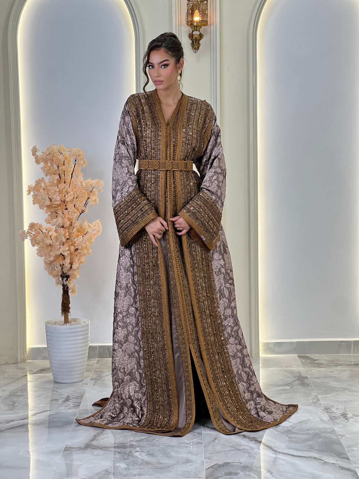 Lebsa Yelina, Moroccan lebsa in brocade – view 4 | Kaftan Elegance