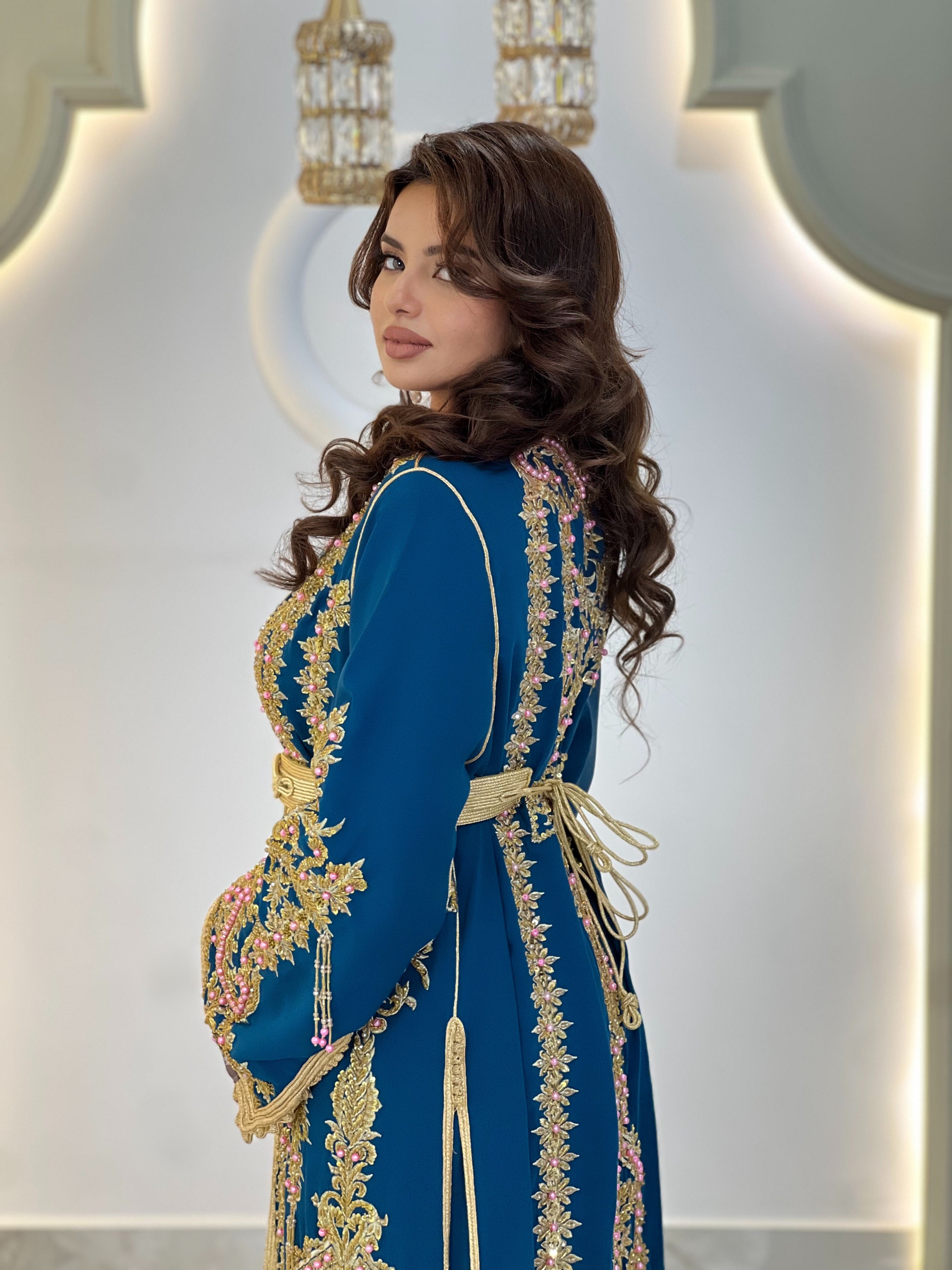 Exclusive Takchita Althea