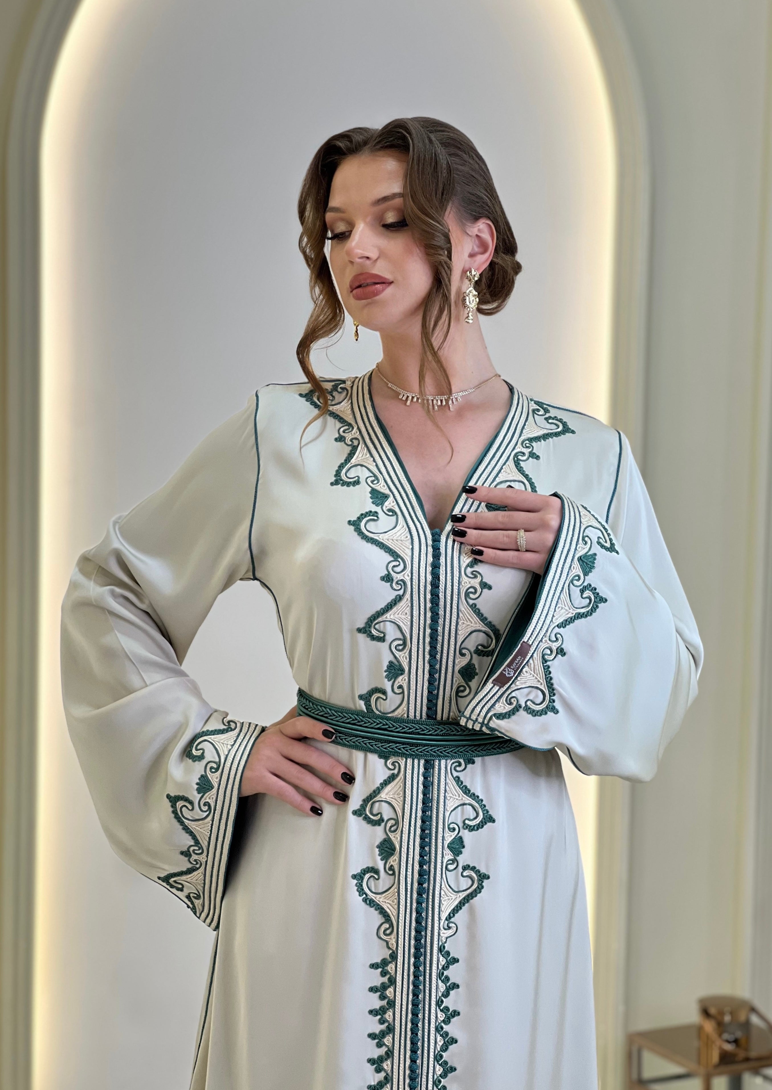 Celestine Off-White