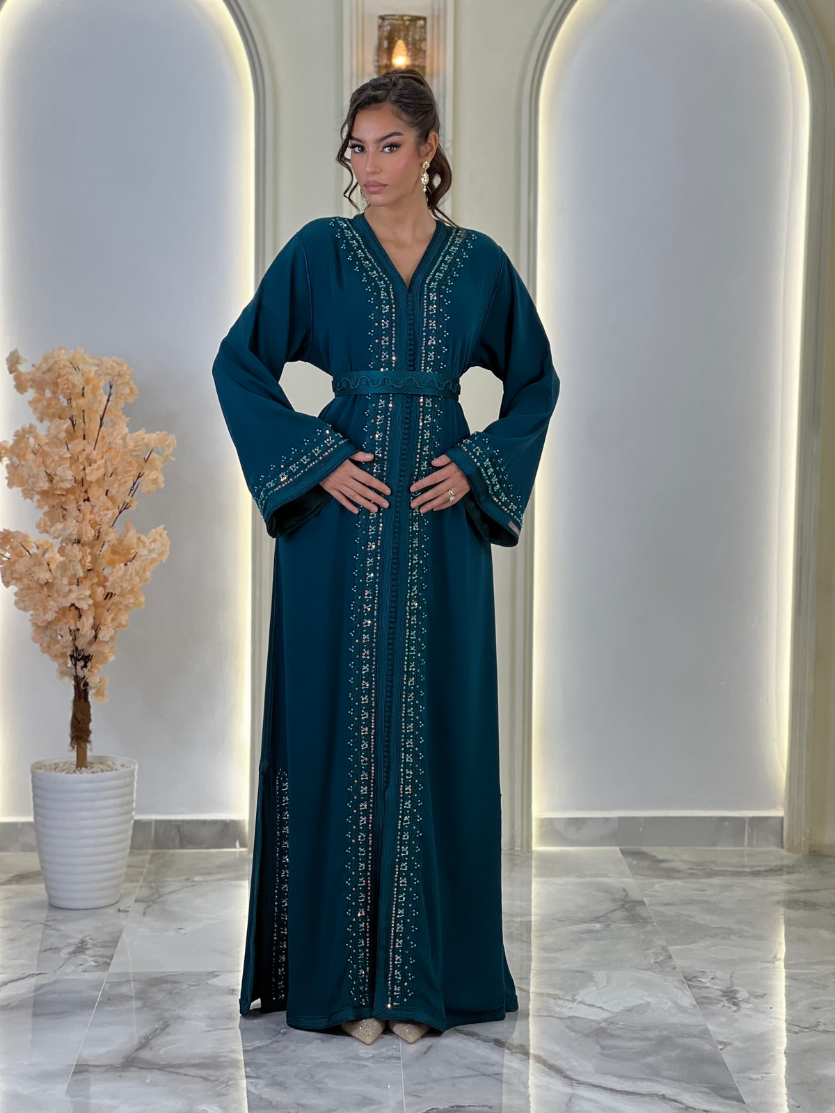 Kaftan Afnan, Moroccan kaftan in crepe – view 16 | Kaftan Elegance