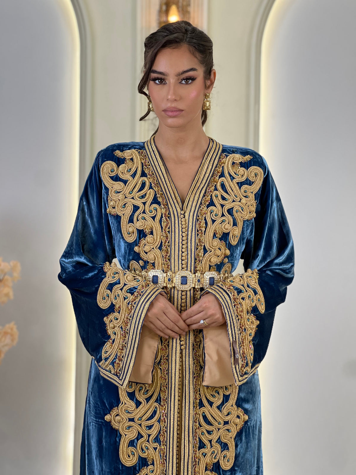 Veloria, Moroccan lebsa in velvet | Kaftan Elegance