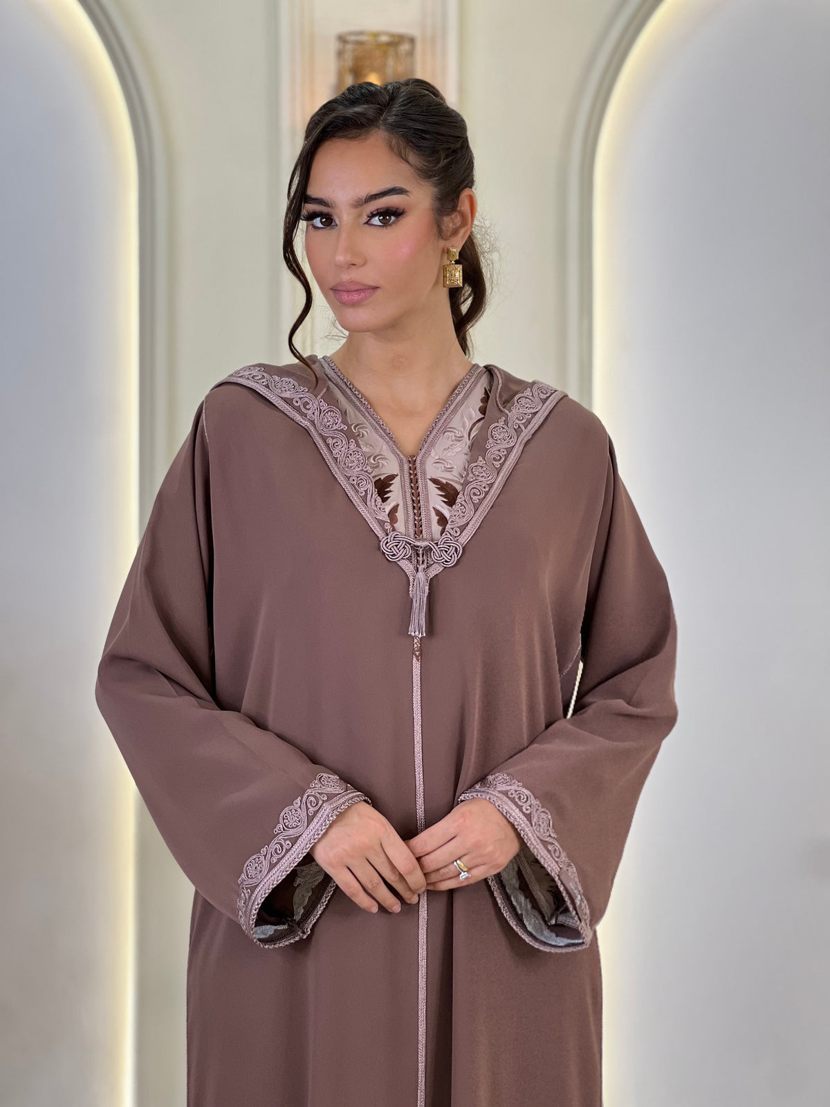 Jellaba Solivana, Moroccan djellaba in crepe – view 3 | Kaftan Elegance