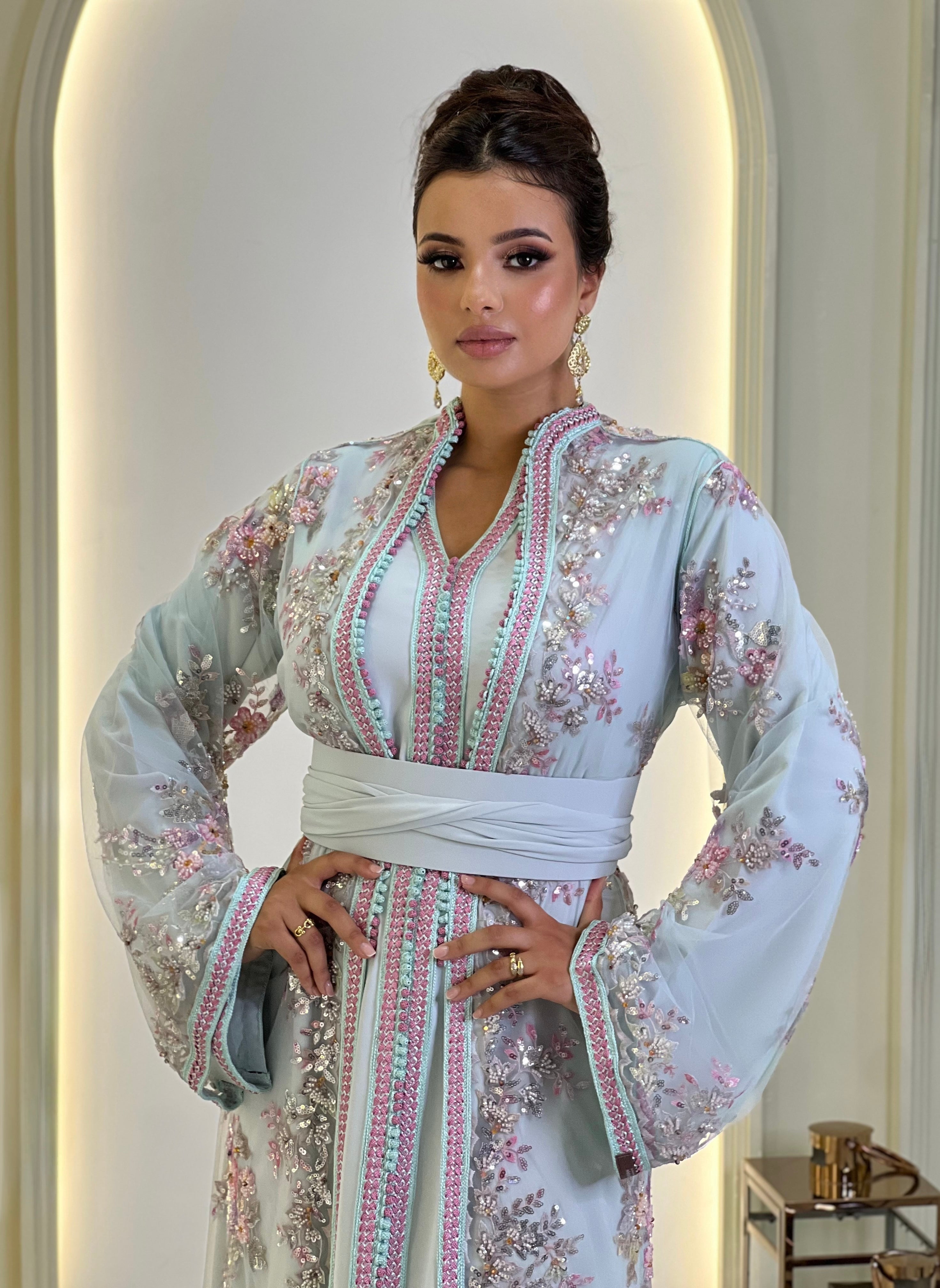 Lebsa Olivia