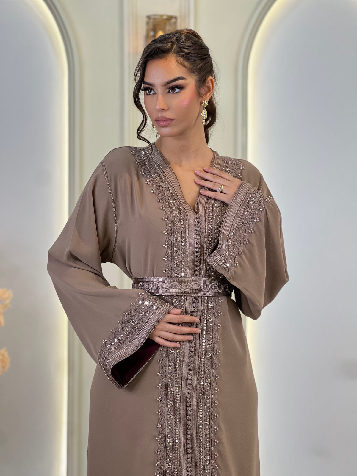Kaftan Afnan, Moroccan kaftan in crepe – view 3 | Kaftan Elegance